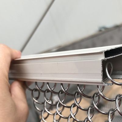 장식용 인테리어 금속 코일 드레퍼리 사용자 지정 와이어 피치 9mm 80% 오픈 영역