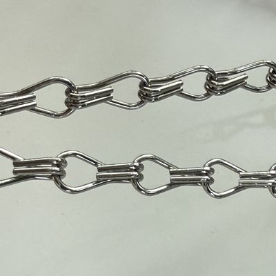 12mm * 24mm 표준 크기 알루미늄 체인 플라이 스크린 산업용