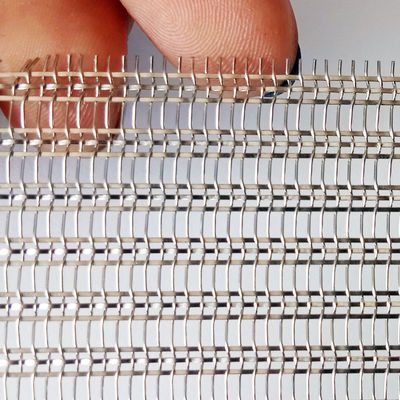 건축 유리 laminated 스테인리스 스틸 와이어  Mesh 현대 공간 분할 장치 및 벽 덮개를 위해 짜인