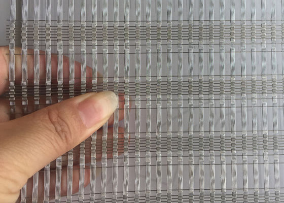 0.8mm 보통 길쌈된 철망사 유리 패널 외부와 실내 장식적인 정면