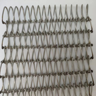 기본 색상 PVC 코팅 나선 와이어 메시 견고하고 오래 지속